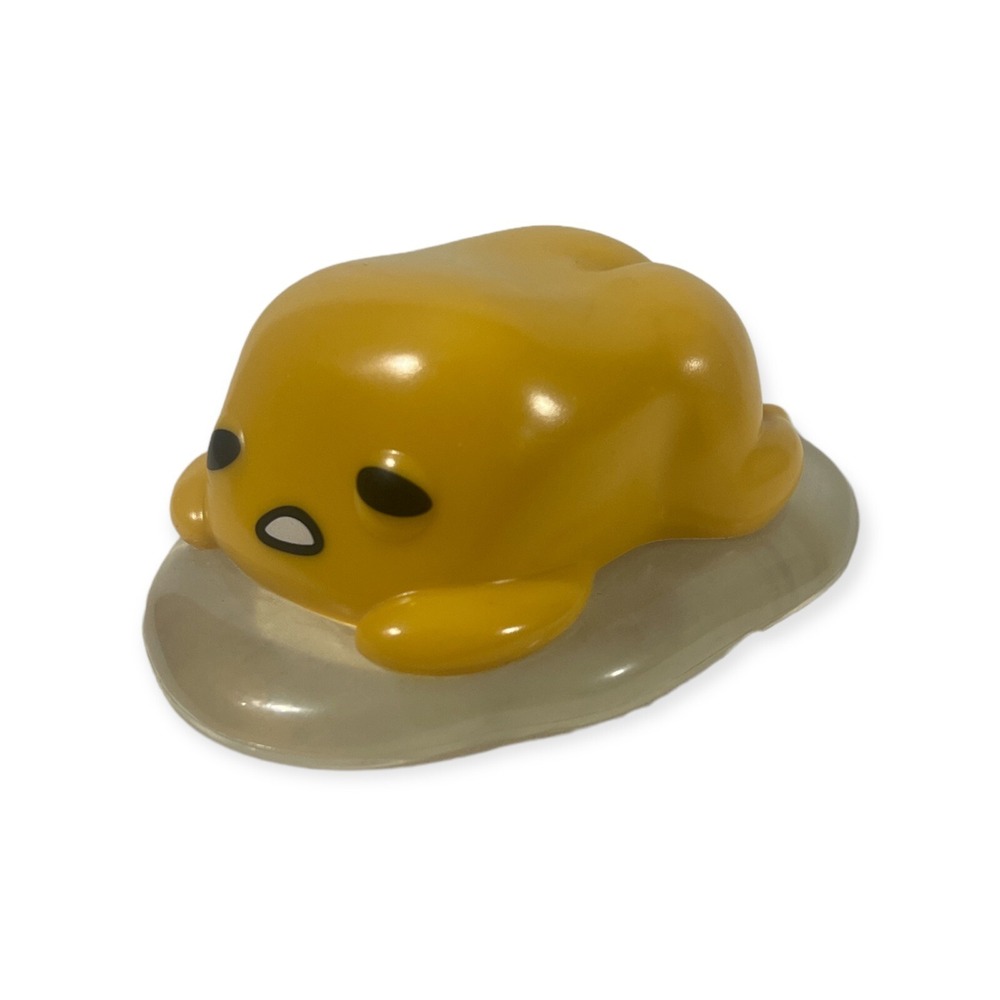 Funko Pop! Gudetama The Lazy Egg Laying Down HotTopic Exclusive #10 Loose T2-41
